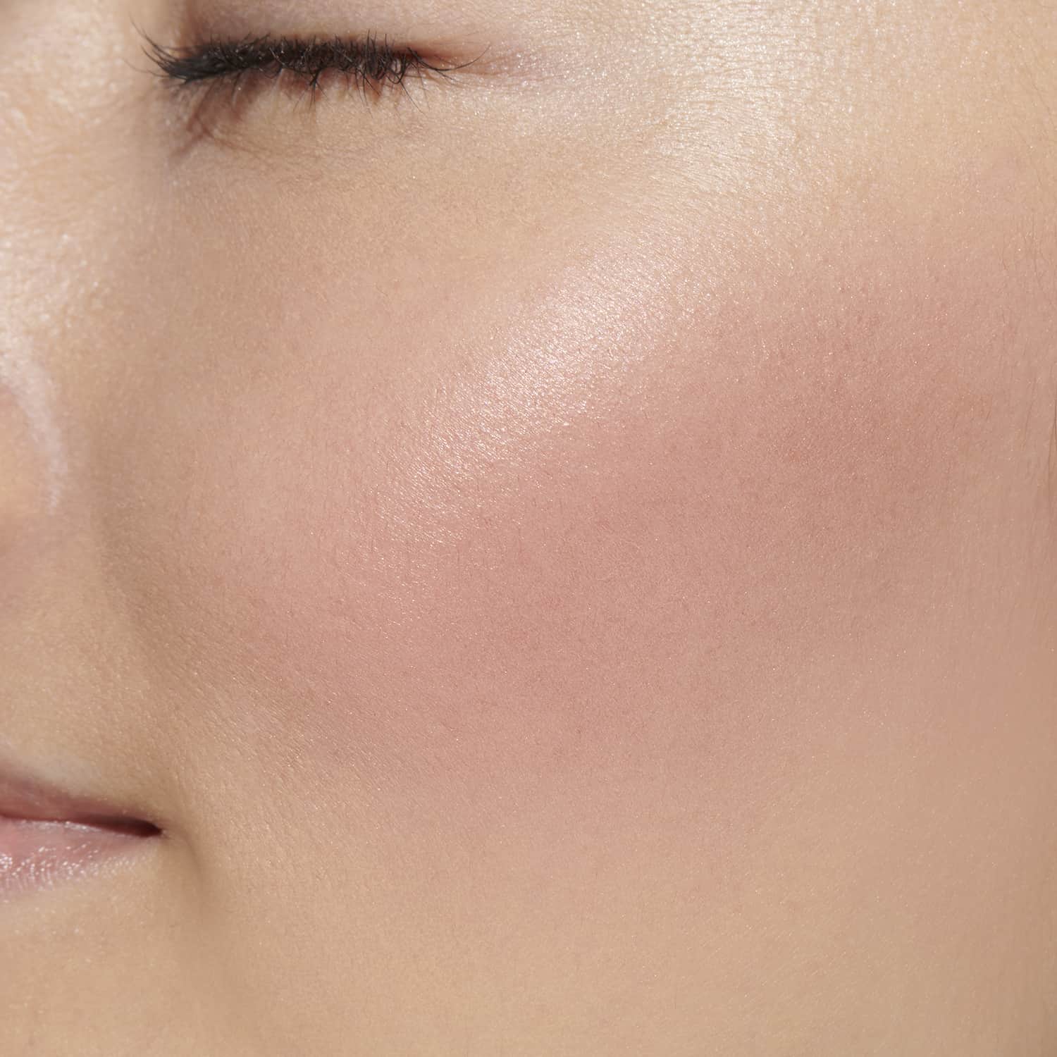 Lunasol Coloring Sheer Cheeks (Glow) - Image 14
